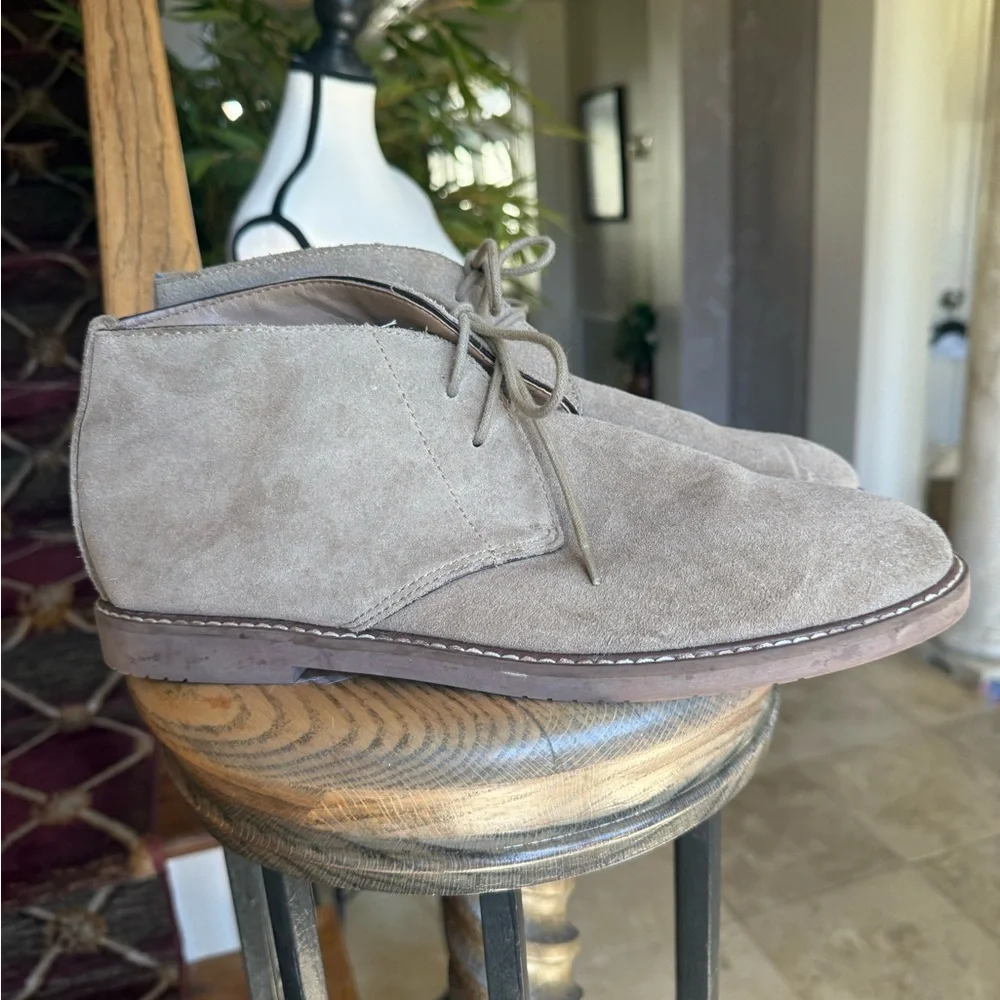 Banana Republic Men's Suede Desert Chukka Boots Sand 1 Tan Size 10